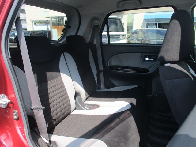 Toyota PIXIS JOY 2017-08 19651-11