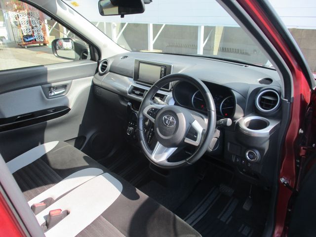 Toyota PIXIS JOY 2017-08 19651-1