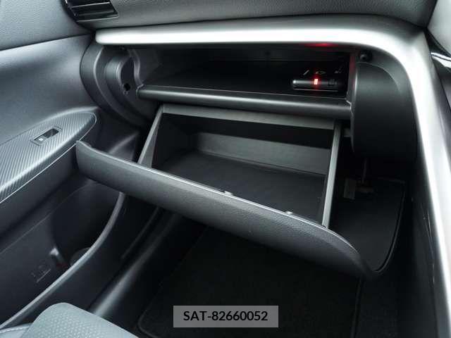 Mitsubishi ECLIPSE CROSS 2023-06 303768-11