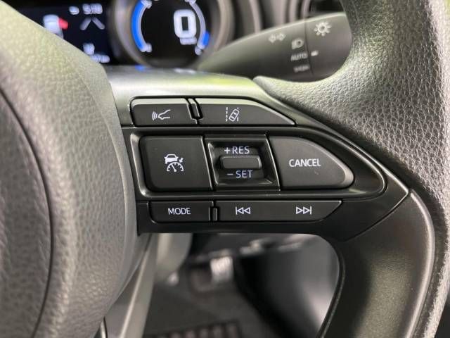 Toyota YARIS CROSS 2023-03 191442-4