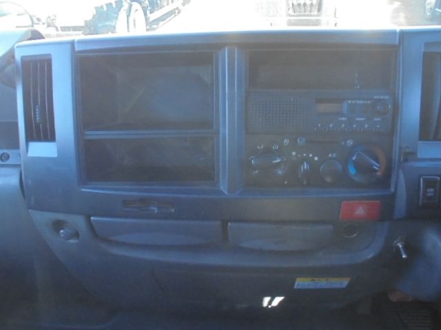 Isuzu ELF TRUCK 2008-12 251-17