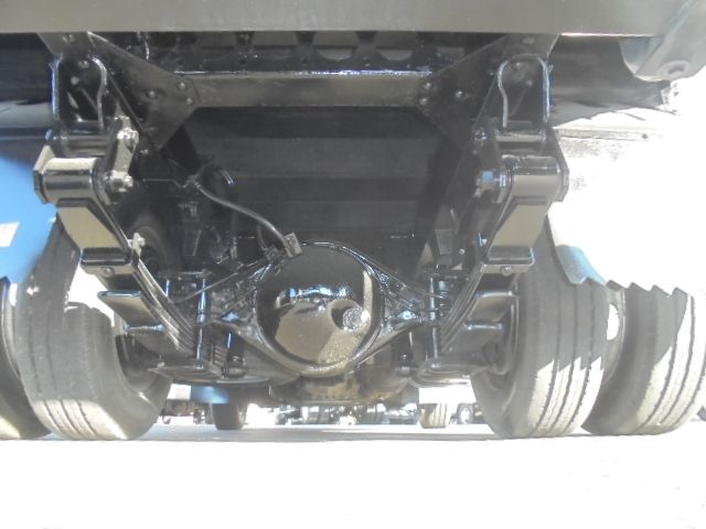 Isuzu ELF TRUCK 2008-12 251-25