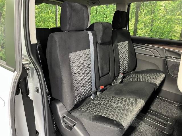 Mitsubishi DELICA D5 2023-05 28246-8