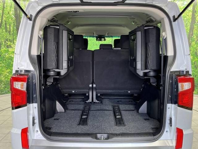 Mitsubishi DELICA D5 2023-05 28246-10