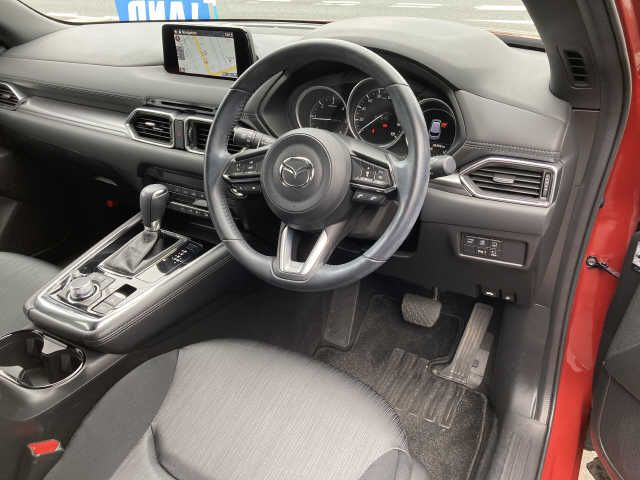 Mazda CX-8 2019-08 11299-1