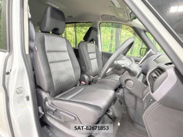 Nissan SERENA 2021-05 284125-8