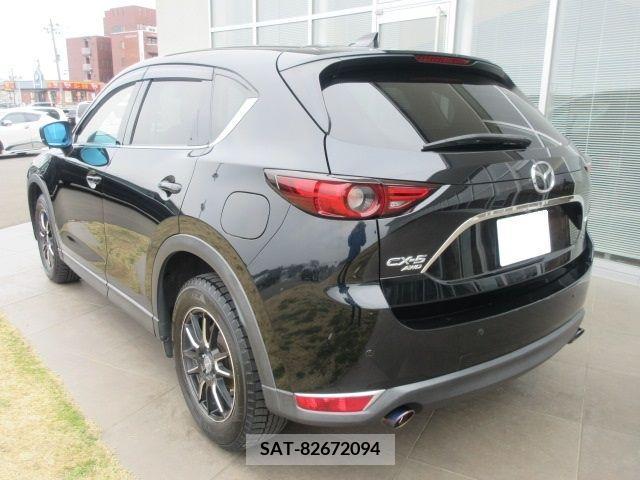 Mazda CX-5 2018-03 296431-3