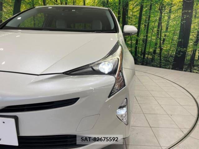 Toyota PRIUS 2016-06 380077-9