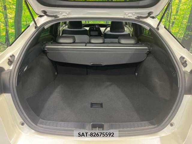 Toyota PRIUS 2016-06 380077-13