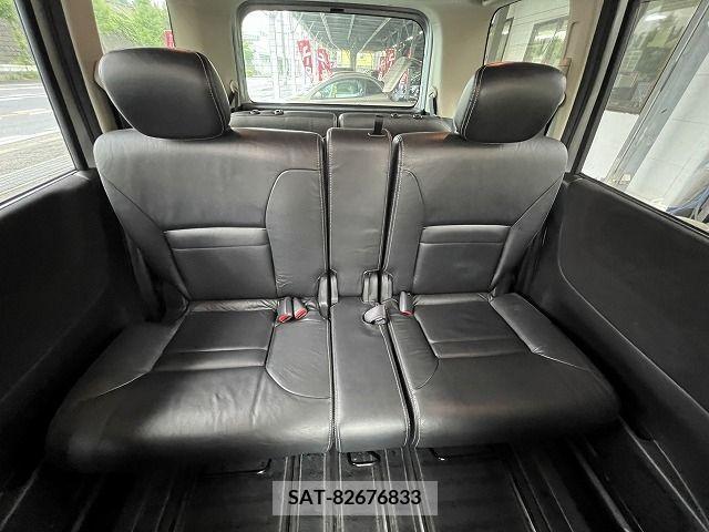 Nissan SERENA 2010-05 285273-26