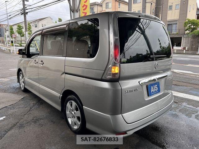 Nissan SERENA 2010-05 285273-2