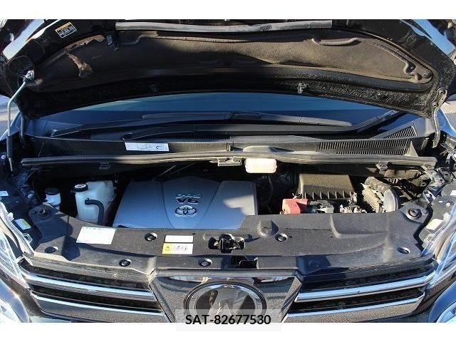 Toyota VELLFIRE 2018-04 208635-17