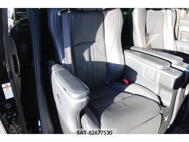 Toyota VELLFIRE 2018-04 208635-13