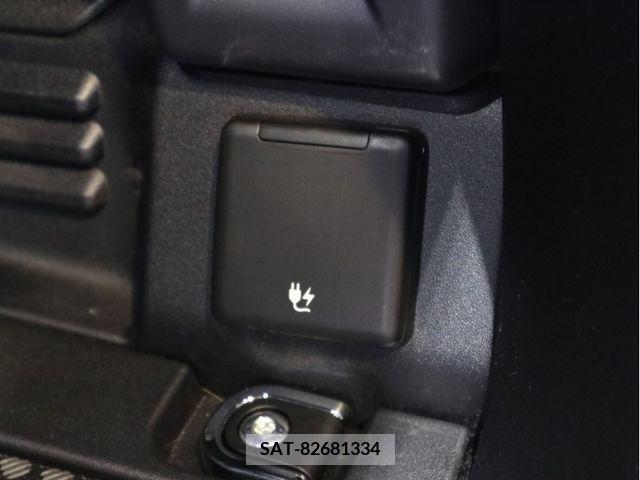 ROVER DEFENDER 2023-12 346557-28