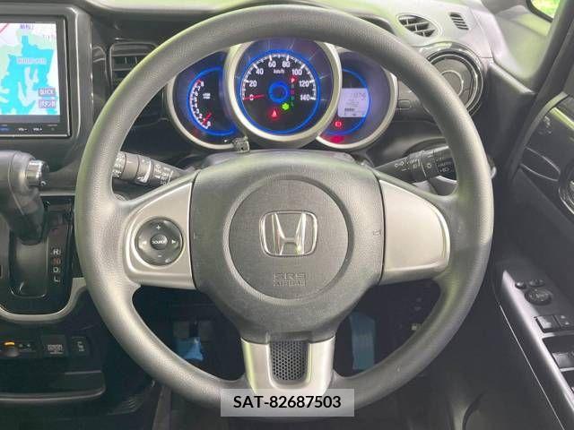 Honda N BOX CUSTOM 2017-05 306701-11