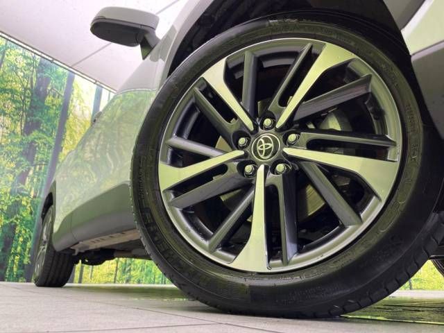 Toyota COROLLA CROSS 2022-10 12087-13