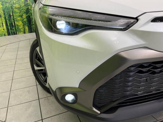 Toyota COROLLA CROSS 2022-10 12087-12