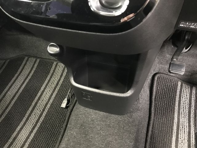 Daihatsu CAST 2017-04 189965-22