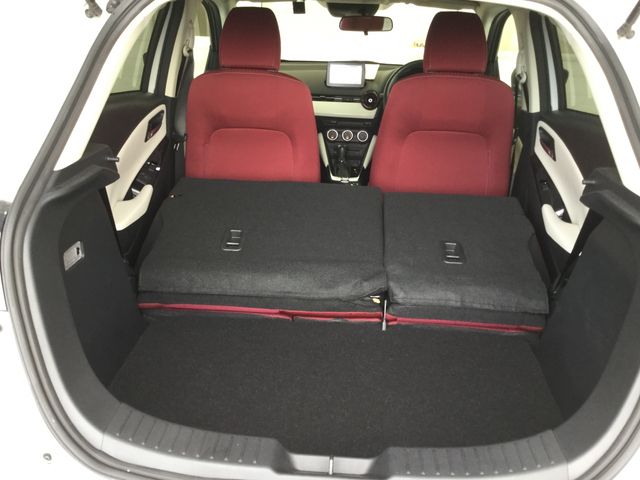 Mazda DEMIO 2018-11 192766-23