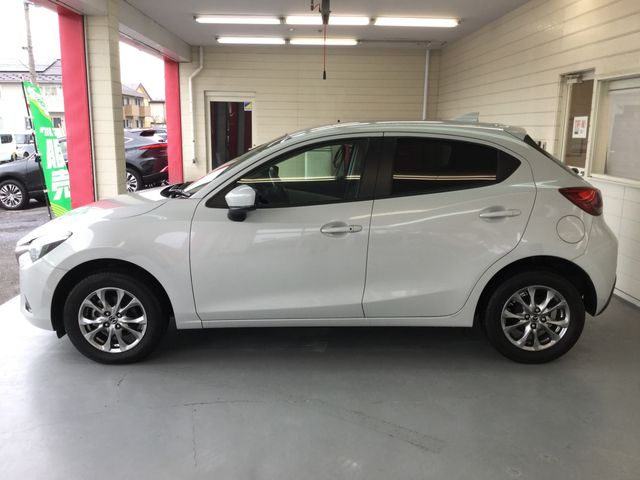 Mazda DEMIO 2018-11 192766-6