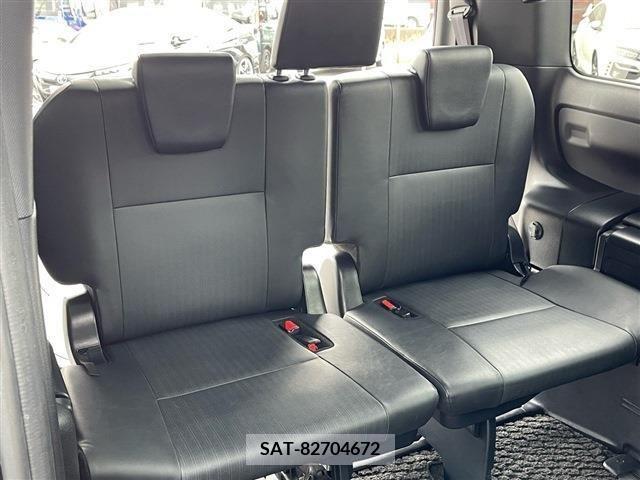 Toyota ESQUIRE 2017-06 272039-13