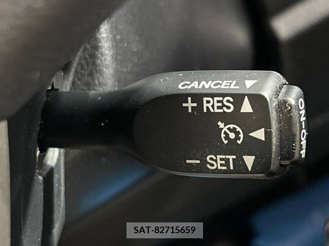 Toyota VOXY 2018-12 289286-6