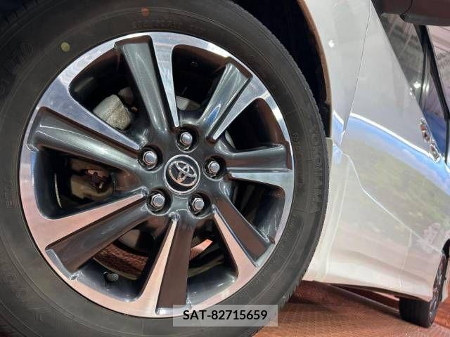 Toyota VOXY 2018-12 289286-13
