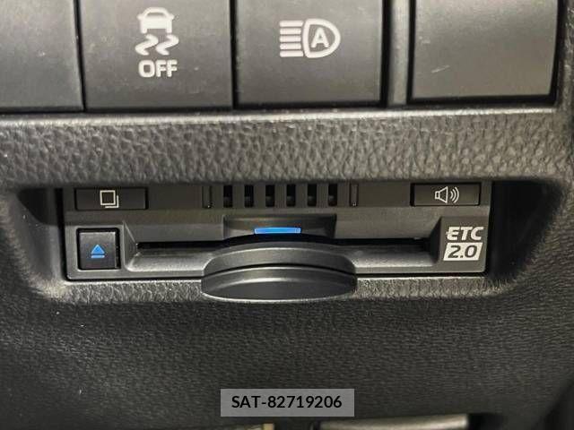 Toyota HARRIER 2021-12 440623-9