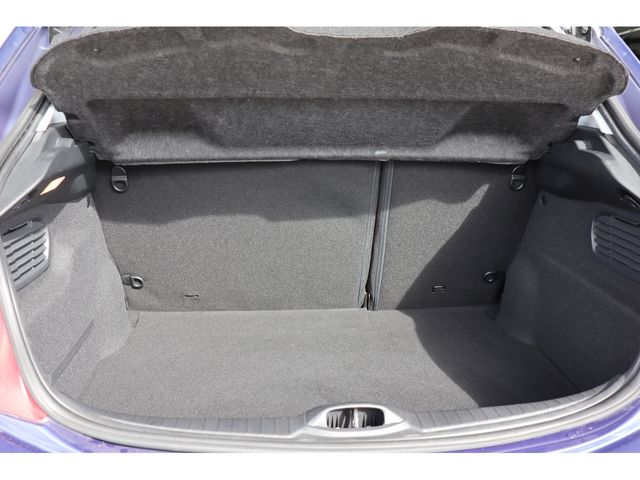 Peugeot 208 2012-11 196458-21