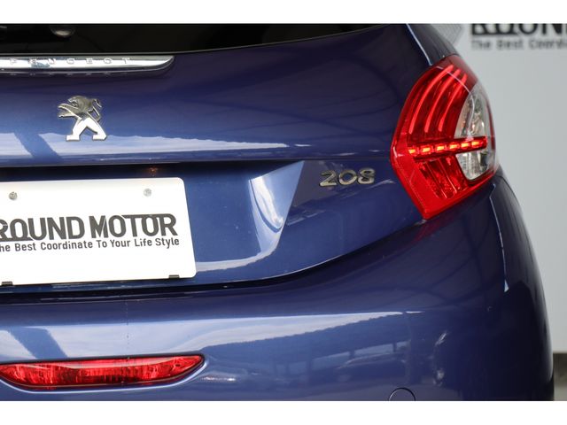 Peugeot 208 2012-11 196458-7