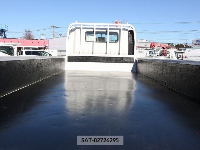 Hino DUTRO 2013-03 217416-9