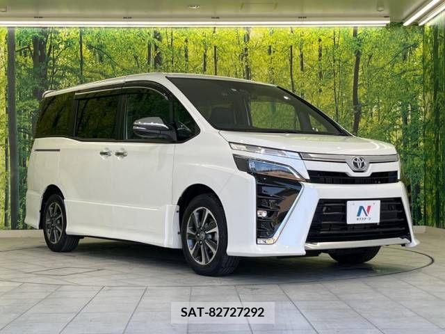 Toyota VOXY 2021-04 228419-17