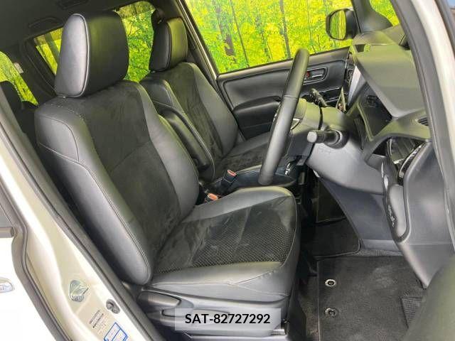 Toyota VOXY 2021-04 228419-8