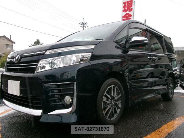 Toyota VOXY 2015-09 205255-0