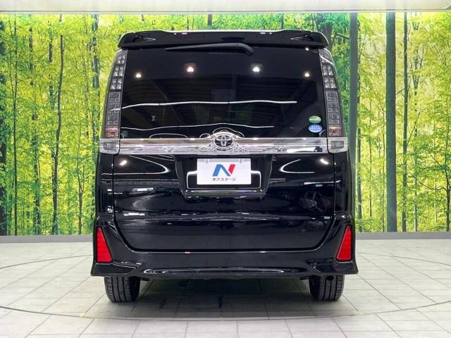 Toyota VOXY 2014-12 11930-16