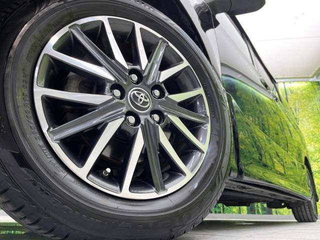 Toyota VOXY 2014-12 11930-14