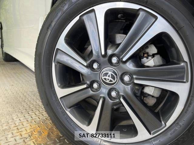 Toyota NOAH 2019-08 321637-14