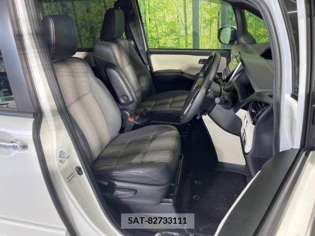 Toyota NOAH 2019-08 321637-8