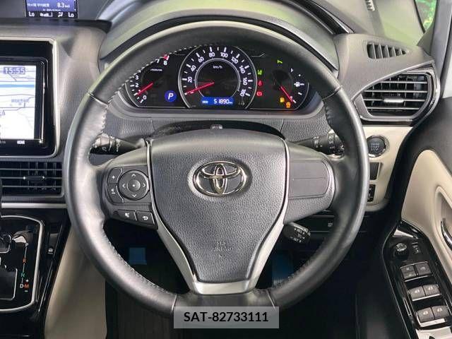 Toyota NOAH 2019-08 321637-12