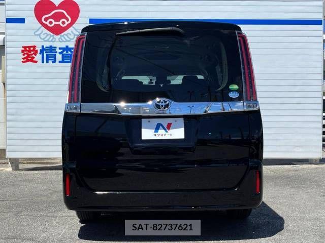 Toyota NOAH 2020-04 331148-16