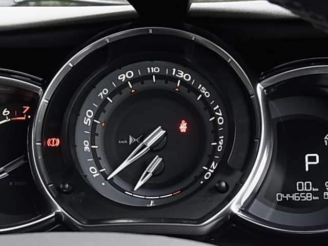 Citroen DS3 2016-07 14065-14