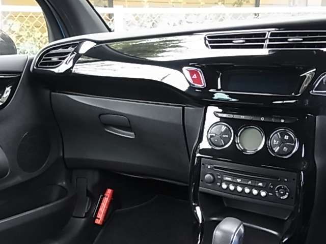 Citroen DS3 2016-07 14065-2