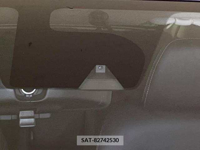 Nissan NOTE 2016-12 328760-2