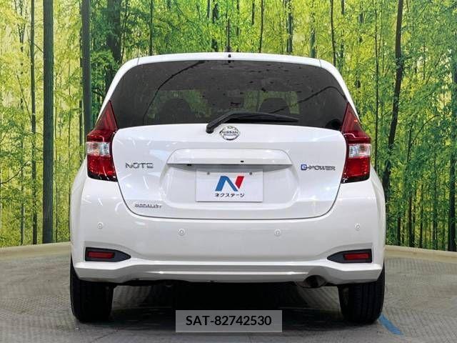 Nissan NOTE 2016-12 328760-15