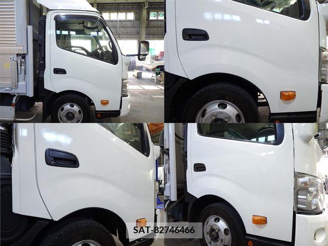 Hino DUTRO 2014-01 200888-3