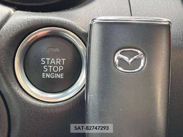 Mazda ROADSTER 2022-10 215973-6