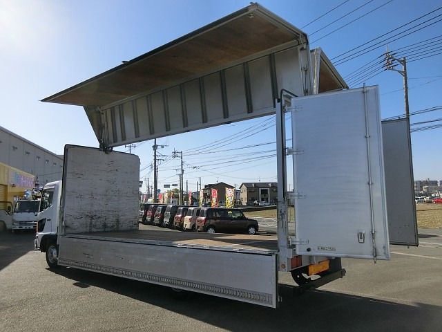 Hino RANGER 2007-08 195840-19