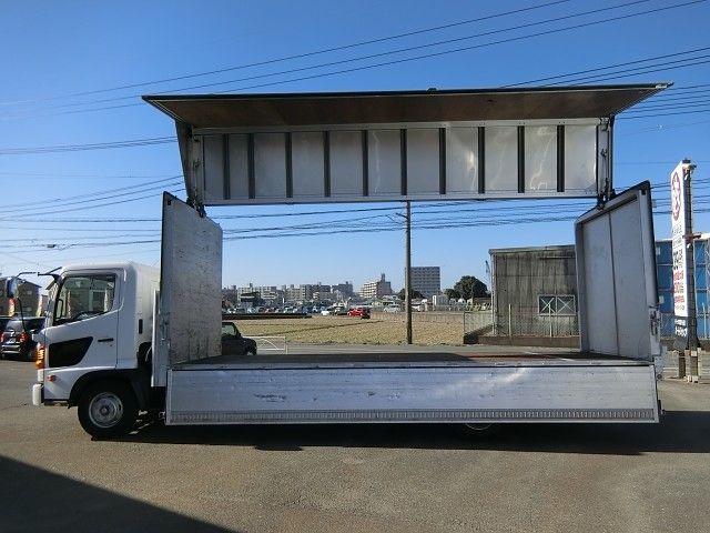 Hino RANGER 2007-08 195840-20