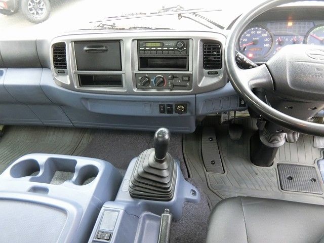 Hino RANGER 2007-08 195840-21