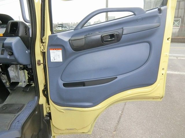 Hino RANGER 2007-08 195840-23